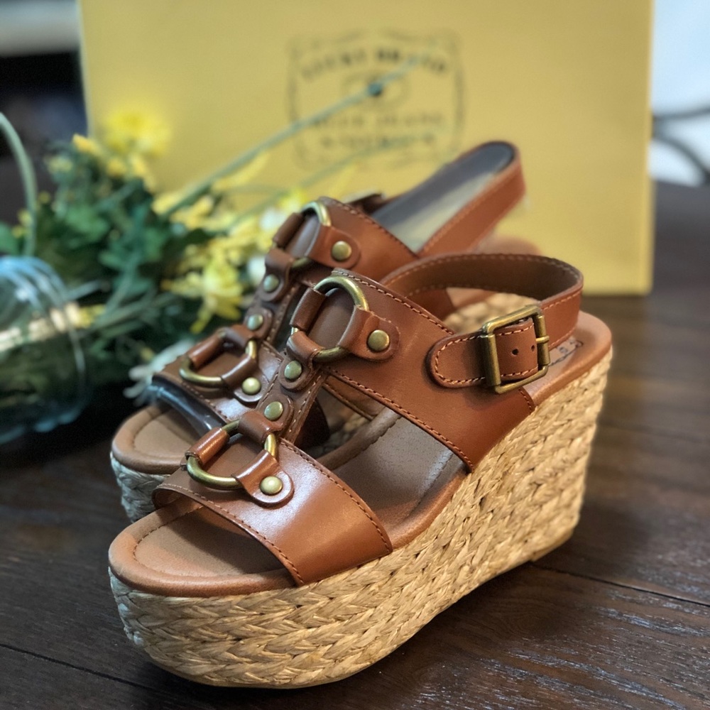 NWT Lucky Brand Wedges